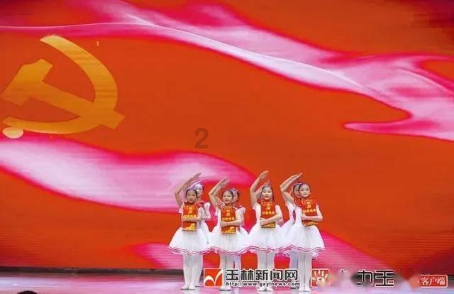 打电话时不用纸和笔,用手机也能记下号码和事情,比录音还好用